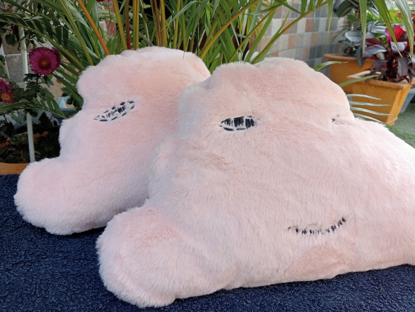 WINKING  PINK CLOUD SOFT TOY